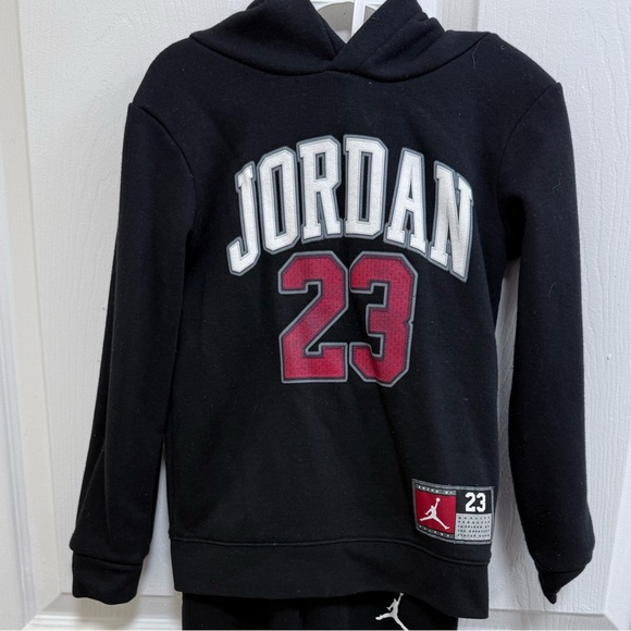 Jordan Jersey Pack Pullover Set in Black, Size 4T - Picture 3 of 4